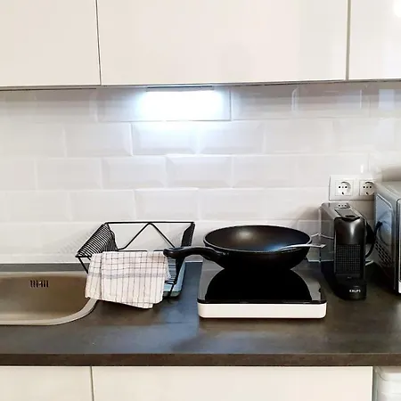 Apartment ☆wow! Stylish In Centre Near University☆