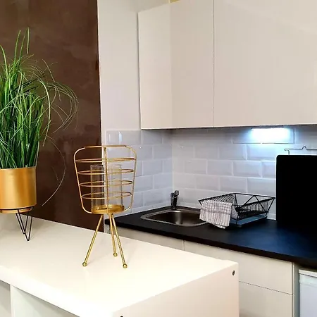 Appartement ☆wow! Stylish In Centre Near University☆ *