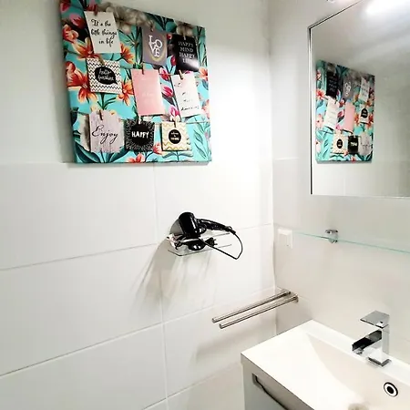 ☆wow! Stylish In Centre Near University☆ *