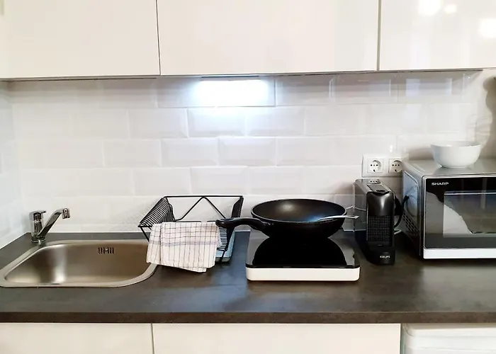 Appartement ☆wow! Stylish In Centre Near University☆